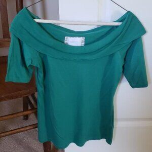 Ettitwe by Anthropologie emerald green jersey boatneck/off shoulder tee